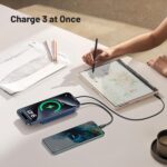 Batterie-Externe-Magsafe-Bleu-charge-simultanee.jpg